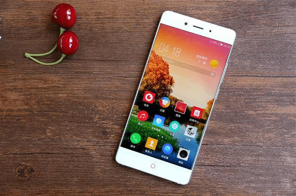 Ŭnubia Z11SIMĲ