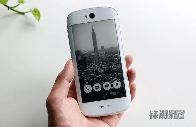 ˫ֻYotaPhone 2Σ